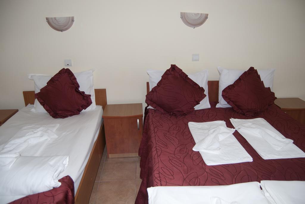 Hotel Laguna Észak-Eforie Szoba fotó