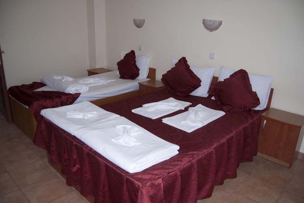 Hotel Laguna Észak-Eforie Szoba fotó