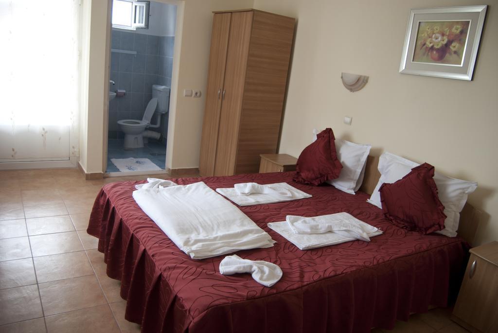 Hotel Laguna Észak-Eforie Szoba fotó